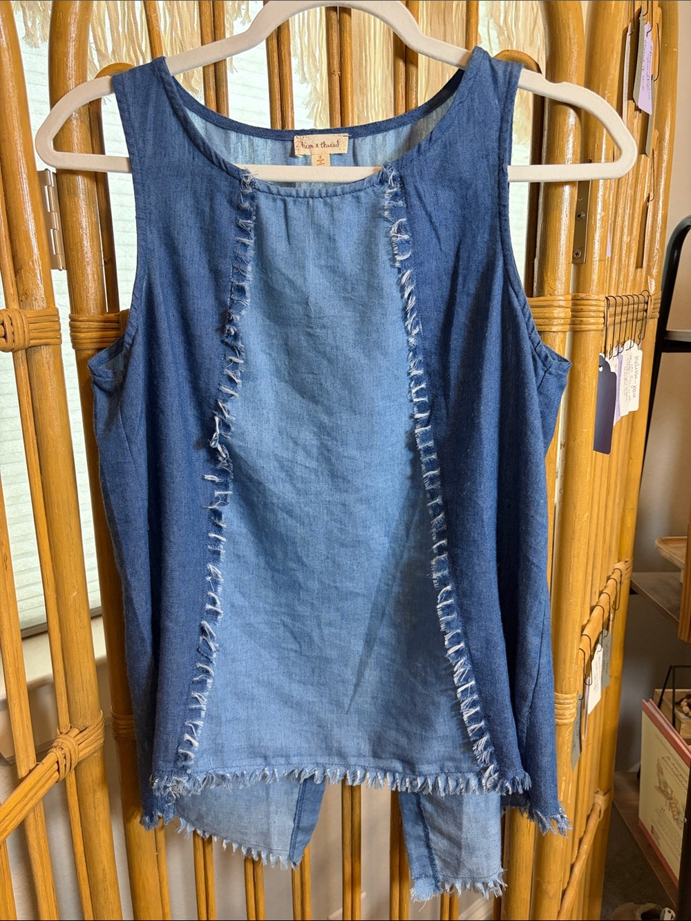 Hem & Thread Two-Tone Frayed Denim Tank Top - Blue